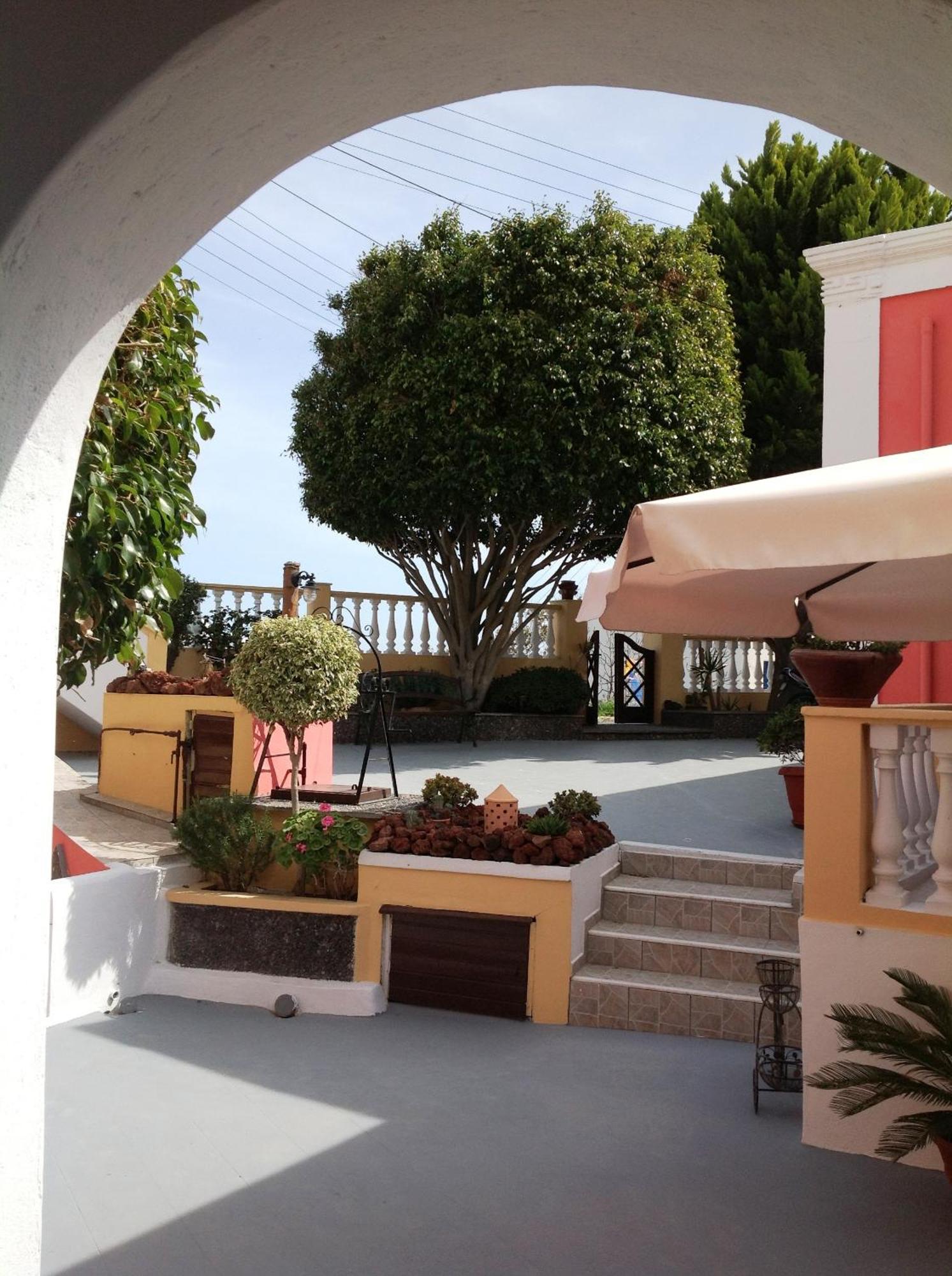 Pansion Zaharoula Hotel Fira  Exterior foto