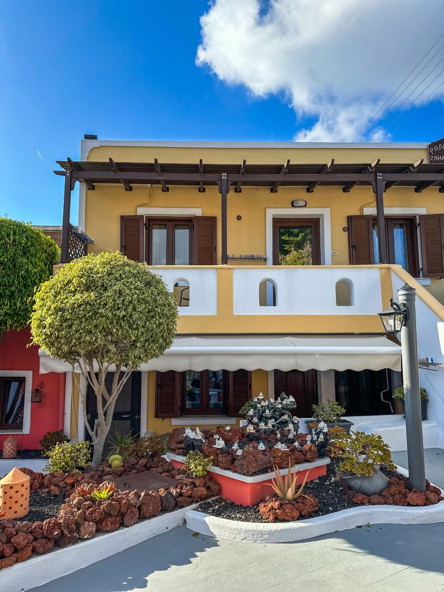 Pansion Zaharoula Hotel Fira  Exterior foto