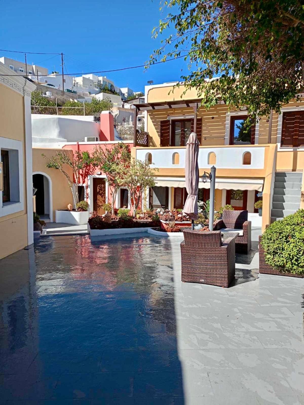 Pansion Zaharoula Hotel Fira  Exterior foto