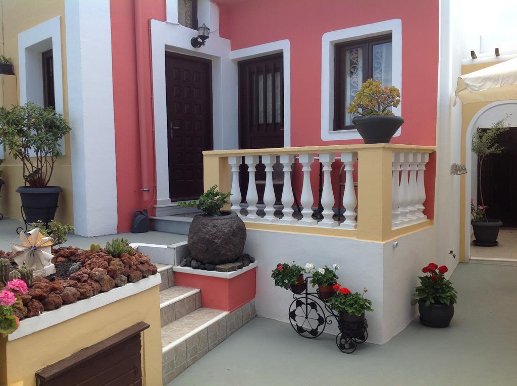 Pansion Zaharoula Hotel Fira  Exterior foto