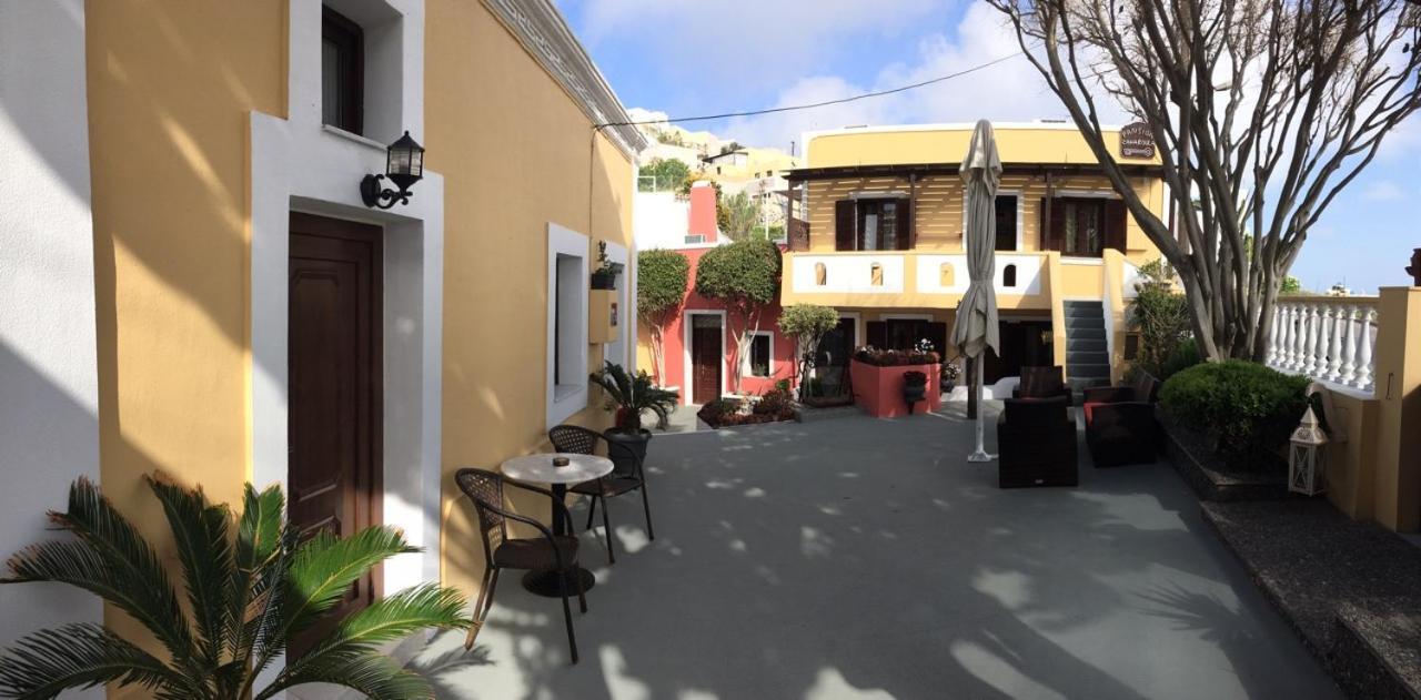 Pansion Zaharoula Hotel Fira  Exterior foto